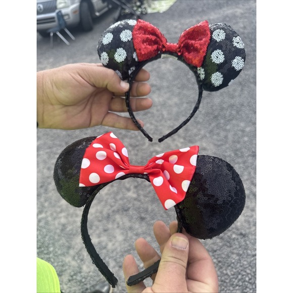 Pair‎ Of Sequin Sparkly Disney Minnie Mouse Headband Ears With Bows - Picture 1 of 9